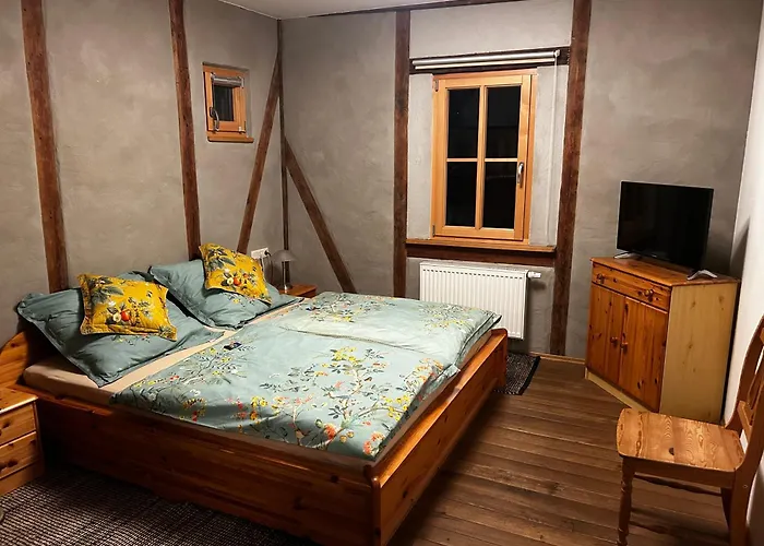 Ausonius Neumagen-Dhron